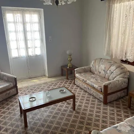 Traditional Seamanshouse Kochilos