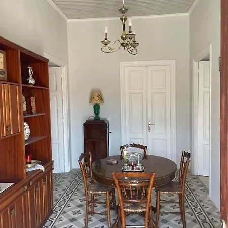 Traditional Seamanshouse Kochilos Apartmán *