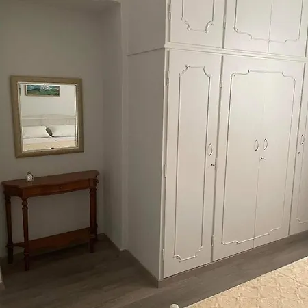 Traditional Seamanshouse Kochilos Apartment
